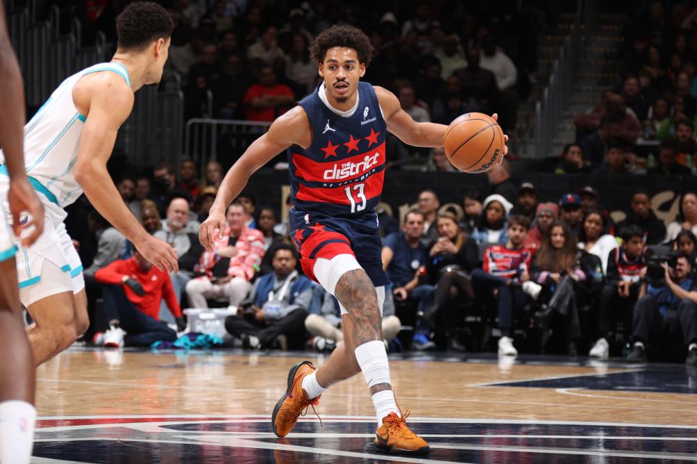 不但剥夺了 不但剥夺了