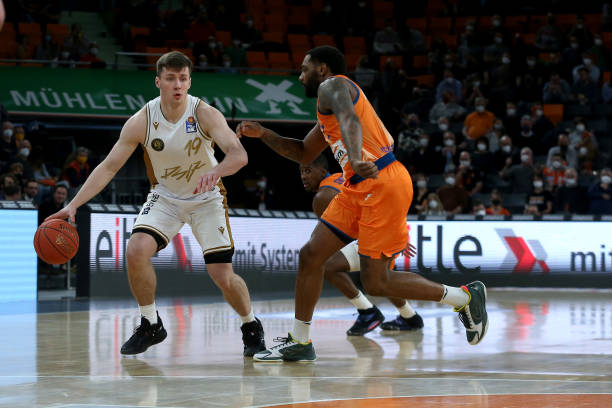 这一经典模 这一经典模