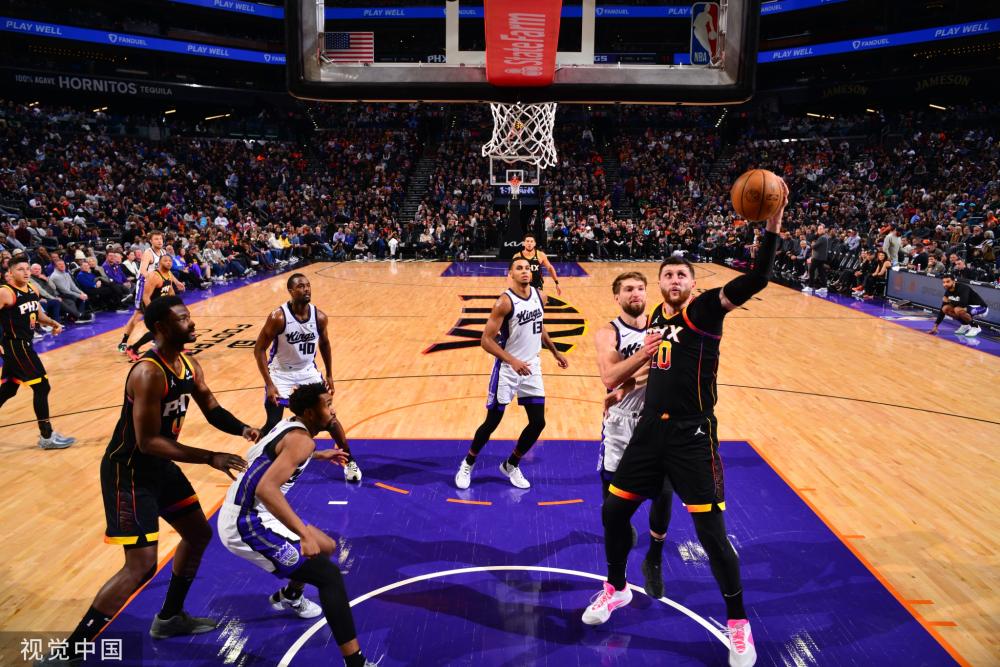 在篮球比赛 在篮球比赛