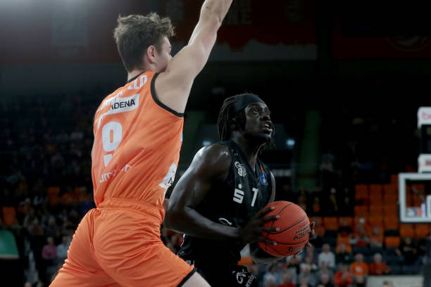 在欧冠赛事 在欧冠赛事